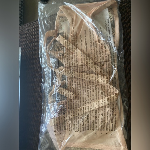 Savage X Fenty Shy Pink Bustier Bra - Size 1X NWT - Picture 3 of 5